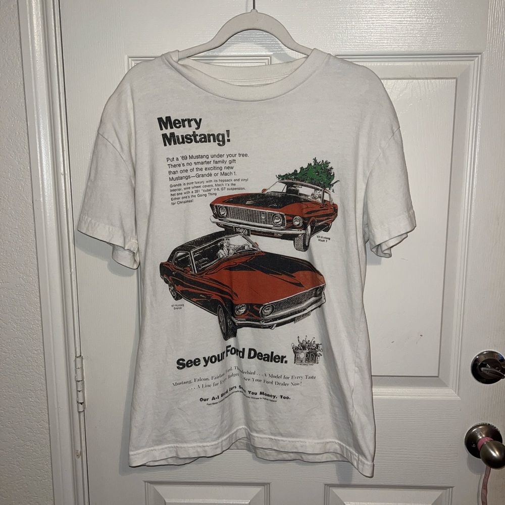 Abercrombie Merry Mustang vintage tee